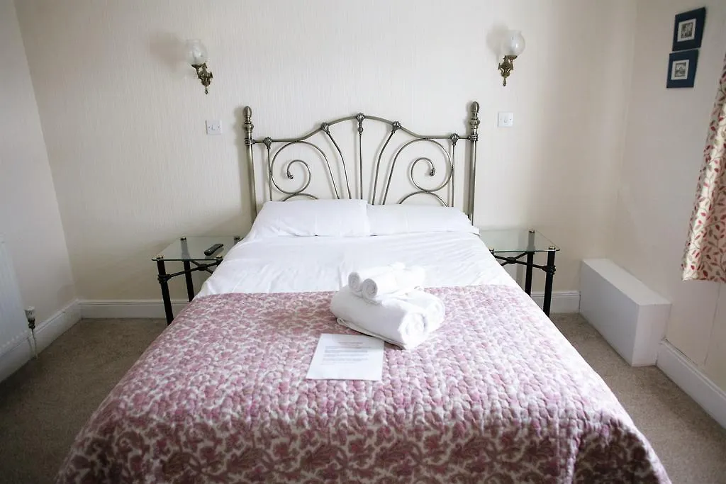Hamilton Court Hotel Chester 4*,  United Kingdom