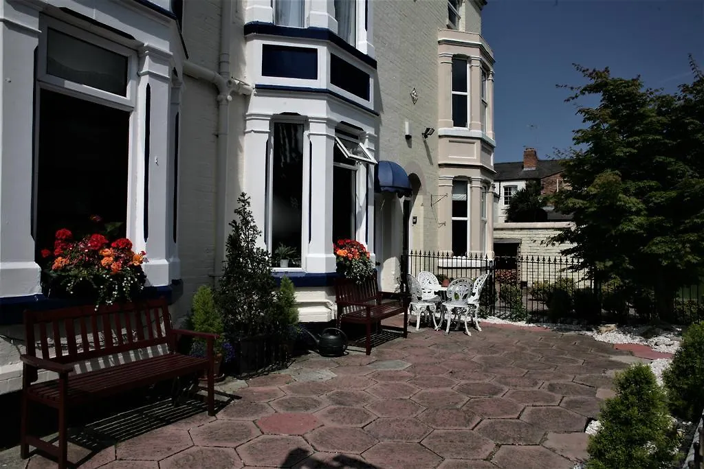 Hamilton Court Hotel Chester