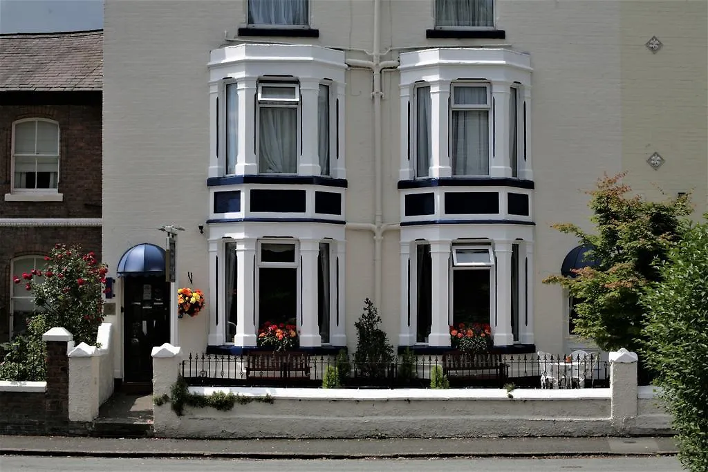 Hamilton Court Hotel Chester