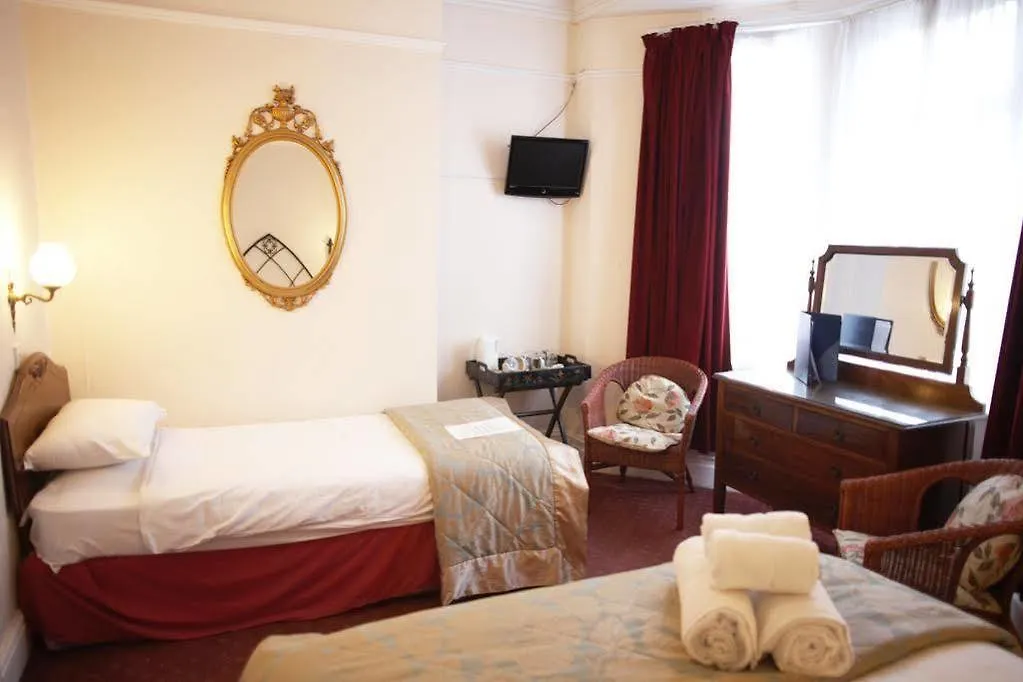 Hamilton Court Hotel Chester